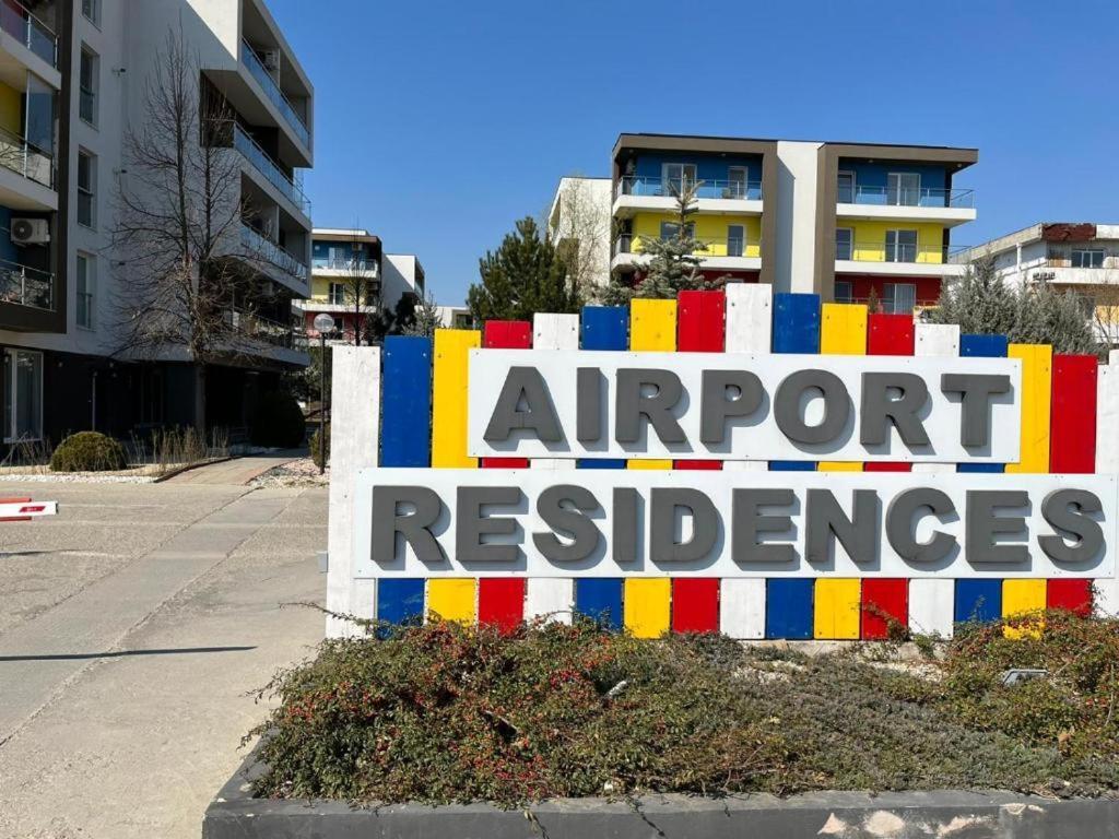 Appartamento Beside Airport Otopeni Esterno foto